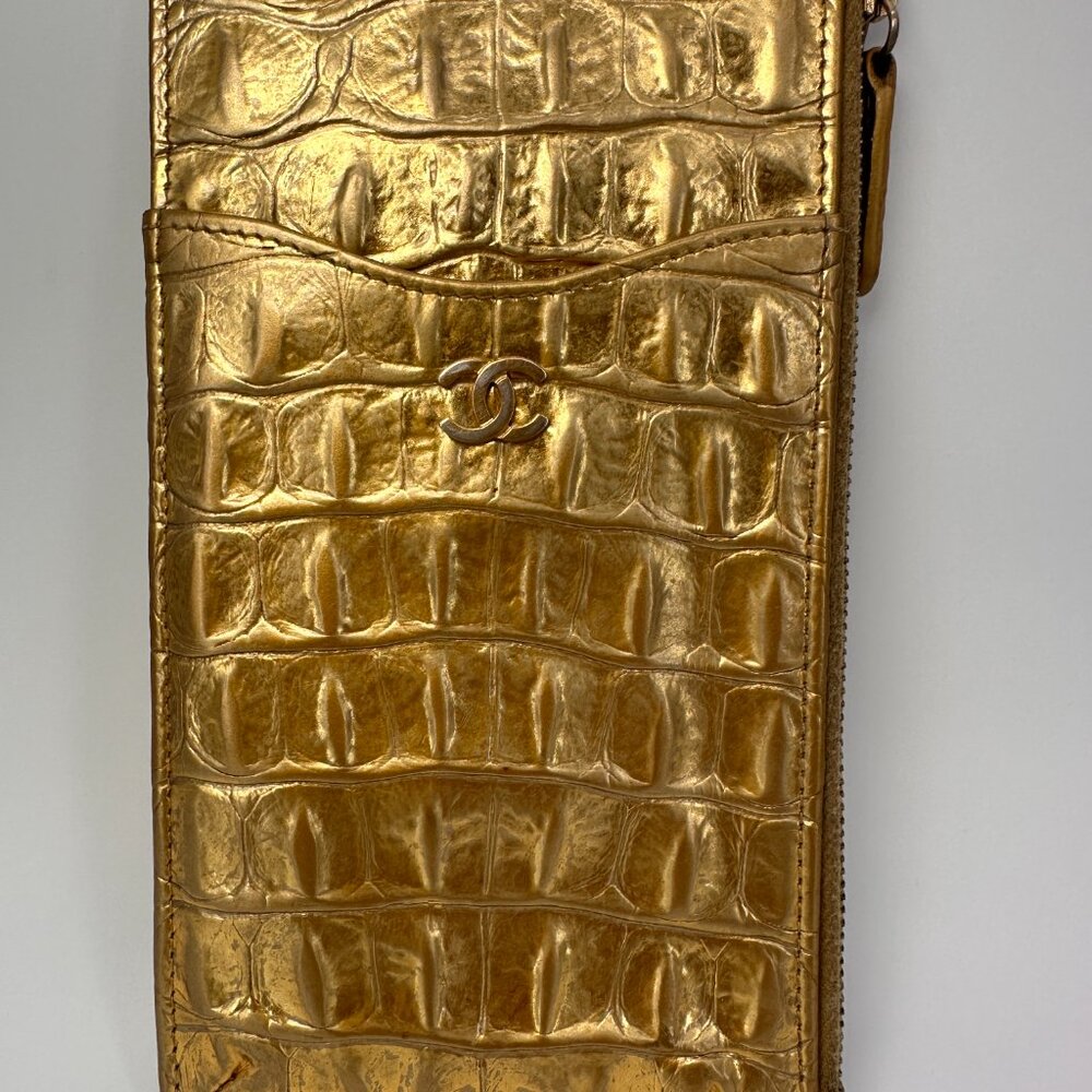 Chanel Gold Crocodile Embossed Calfskin Flat Wallet Pouch - Picture 4 of 6